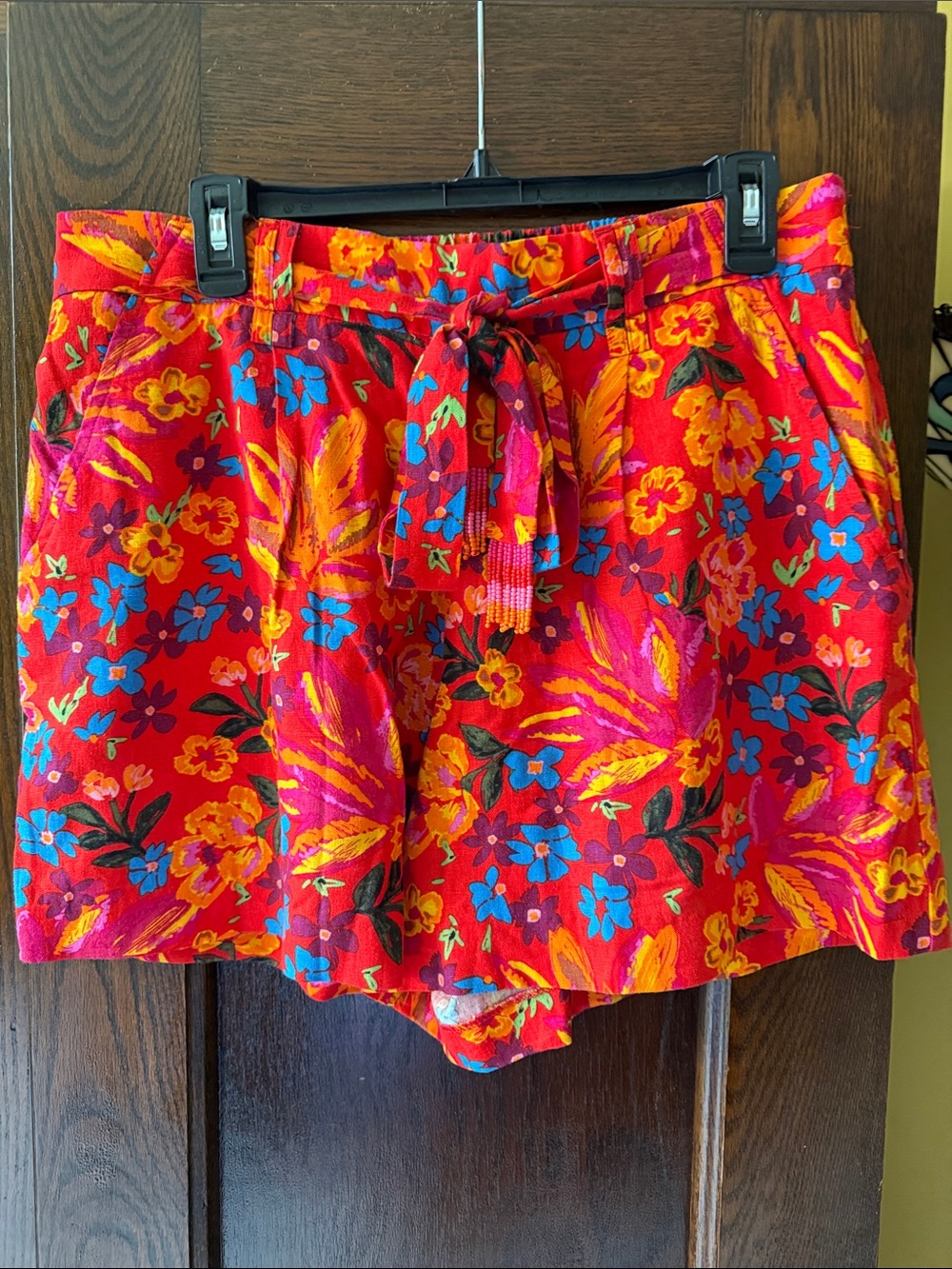 C&C California Red Floral High Waist Pullon Shorts with Attached Belt